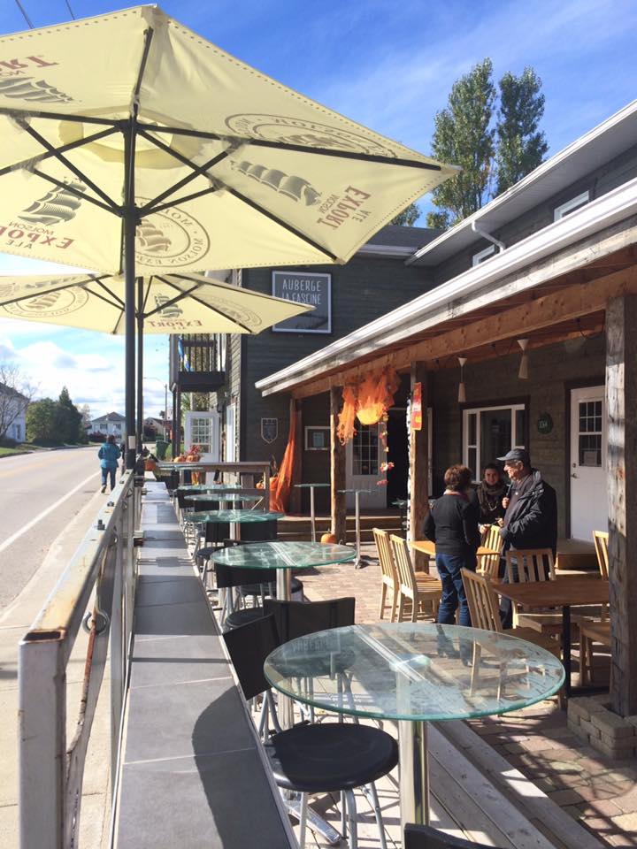 Auberge La Fascine | 1064 Chemin des Coudriers, Saint-Bernard-sur-Mer, QC G0A 3J0, Canada | Phone: (418) 438-1010