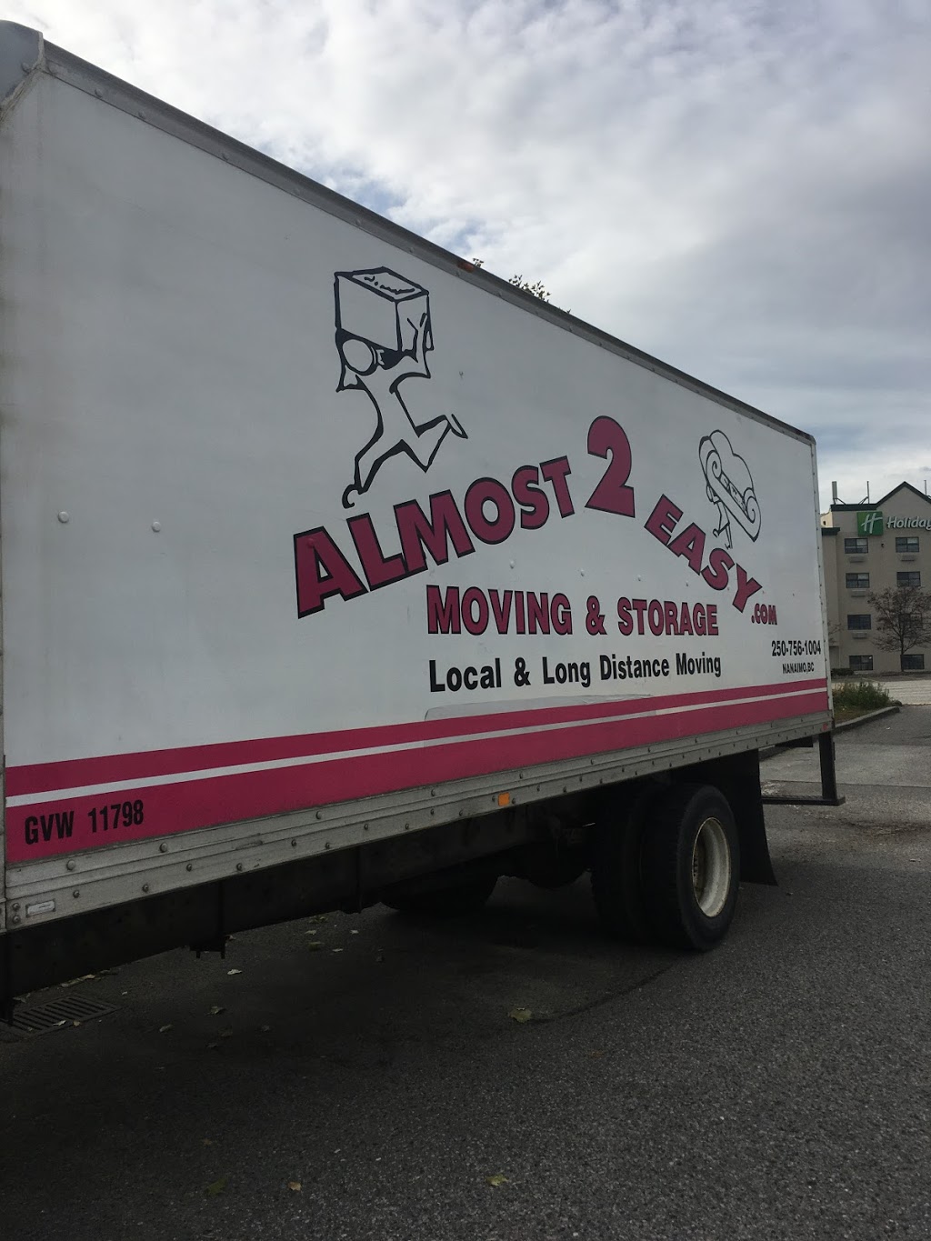 Almost 2 easy moving and storage kelowna | 4361 Gordon Dr, Kelowna, BC V1W 1S6, Canada | Phone: (250) 739-1000