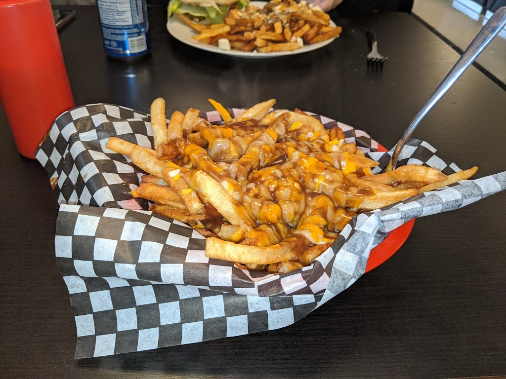 Brutus Express Inc | 249 Lévesque St, Sturgeon Falls, ON P2B 1M9, Canada | Phone: (705) 580-2680