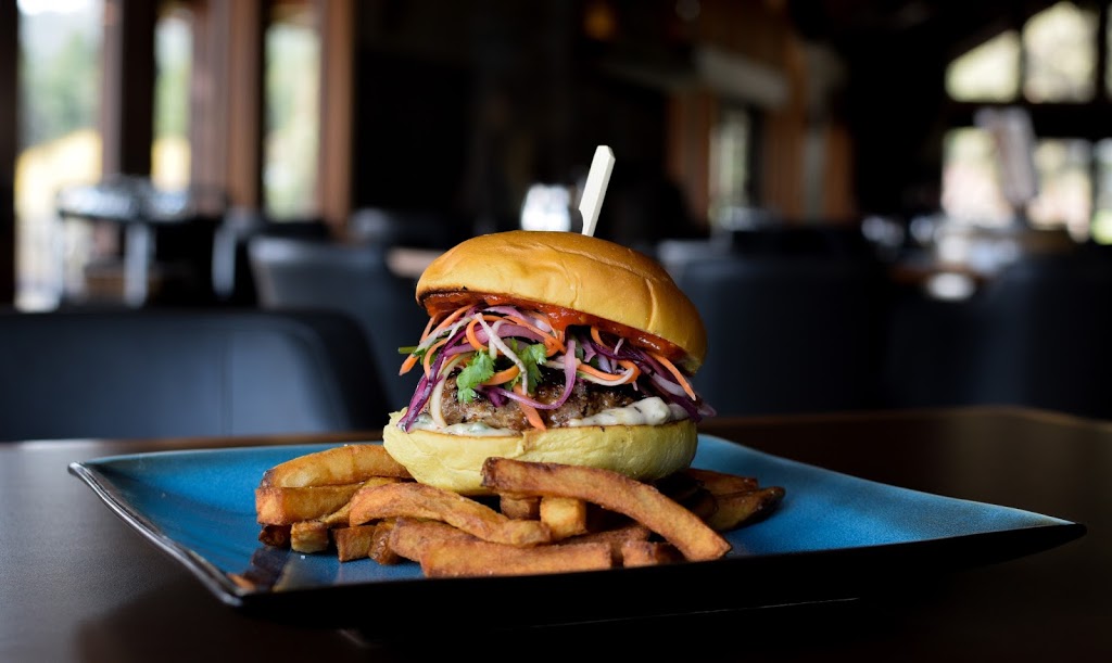 Courses Restaurant | 2649 Shannon Lake Rd, West Kelowna, BC V4T 1V6, Canada | Phone: (250) 768-4653