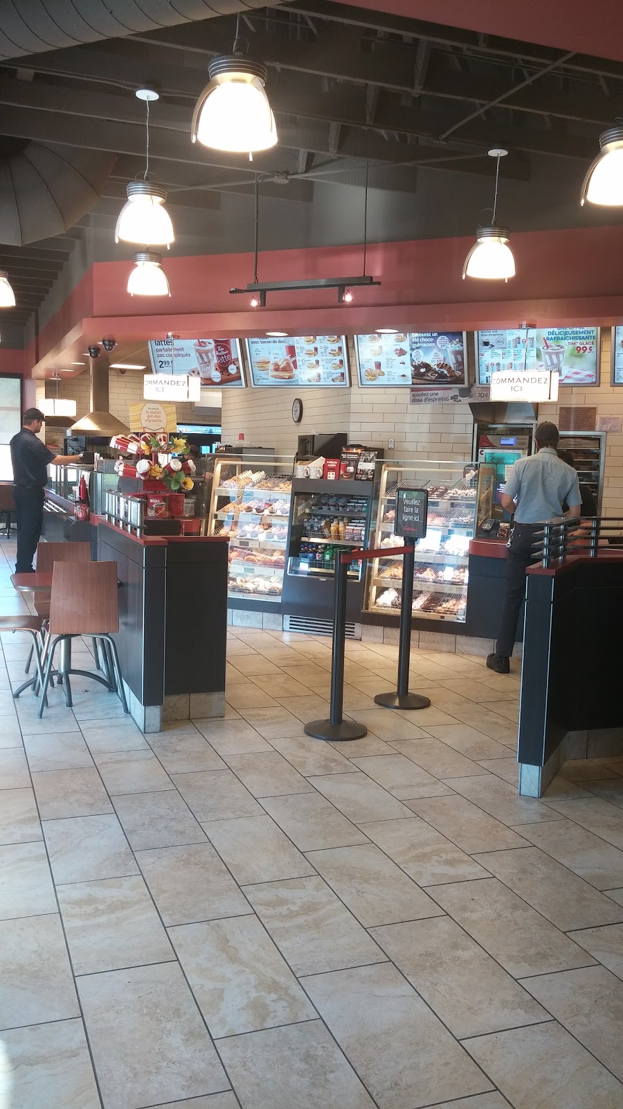 Tim Hortons | 6700 Boulevard des Chenaux, Trois-Rivières, QC G9C 0K6, Canada | Phone: (819) 693-2162