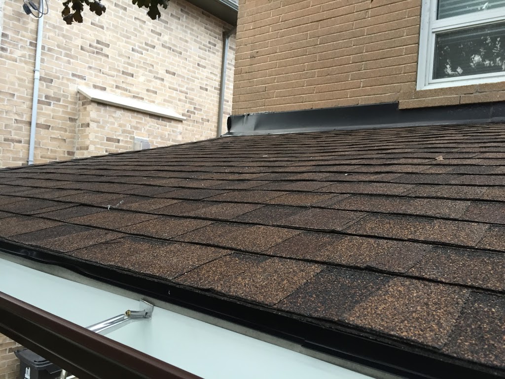 A1 Roofer-Roofing | 504 Bartholomew Dr, Newmarket, ON L3X 2E4, Canada | Phone: (647) 779-6627