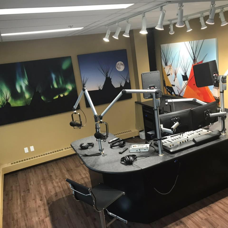88.1 CJWE Radio | 1110 Centre St N Suite 103, Calgary, AB T2E 2R9, Canada | Phone: (587) 774-5881