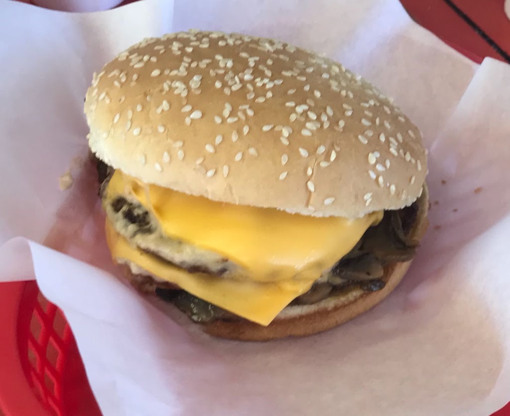 Burger Baron | 5208 49 Ave, Redwater, AB T0A 2W0, Canada | Phone: (780) 942-3590