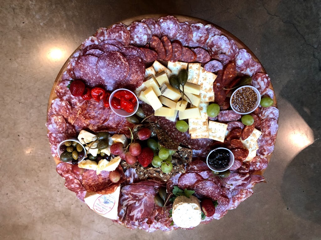 Bowen Island Pizza Company | 123 Carrie Cates Ct Unit 113, North Vancouver, BC V7M 3K7, Canada | Phone: (604) 770-3660