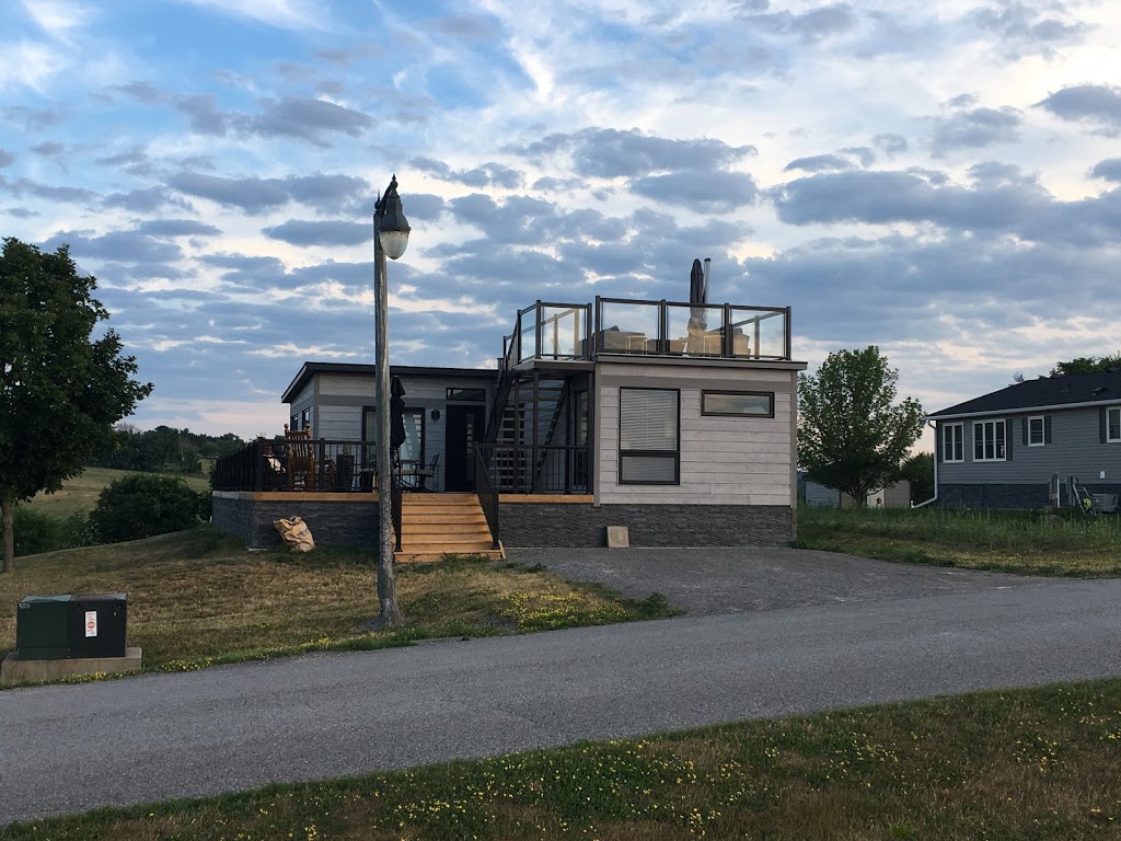 Golden Beach Resort | 7100 Northumberland County Rd 18, Roseneath, ON K0K 2X0, Canada | Phone: (905) 342-5366