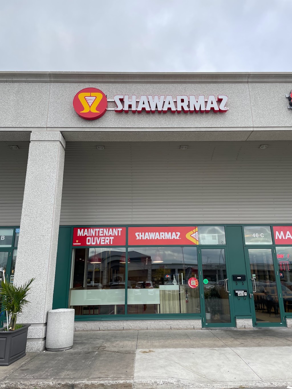 Shawarmaz Pointe-Claire | 46C1, Brunswick Blvd, Pointe-Claire, QC H9B 2L3, Canada | Phone: (514) 505-1918