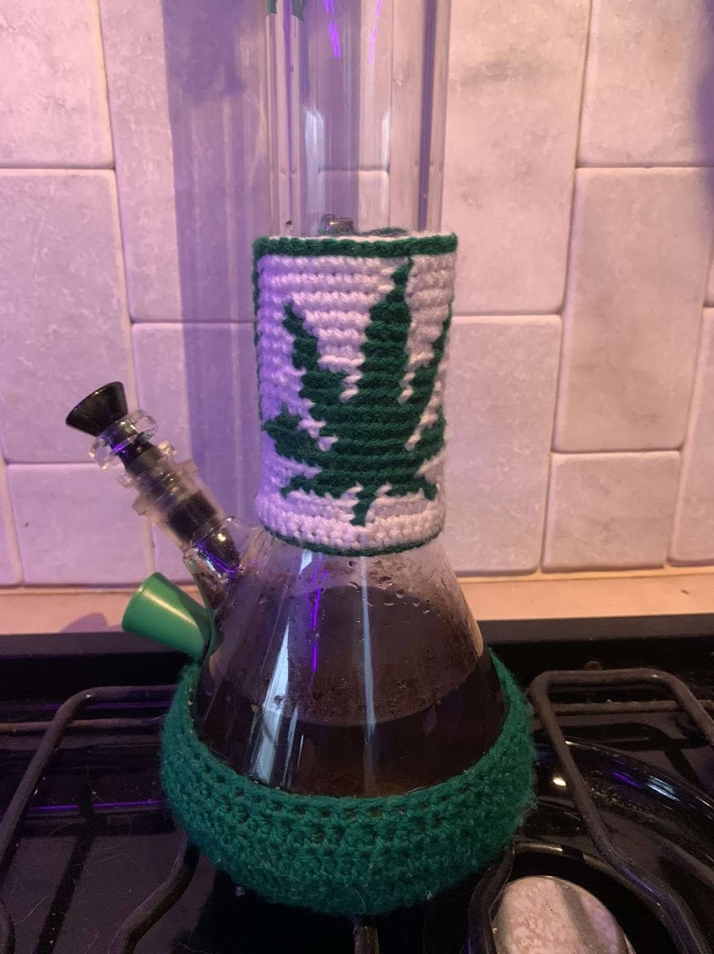 Hooked on 420 | 79 Madoc St #741, Marmora, ON K0K 2M0, Canada | Phone: (343) 261-0844