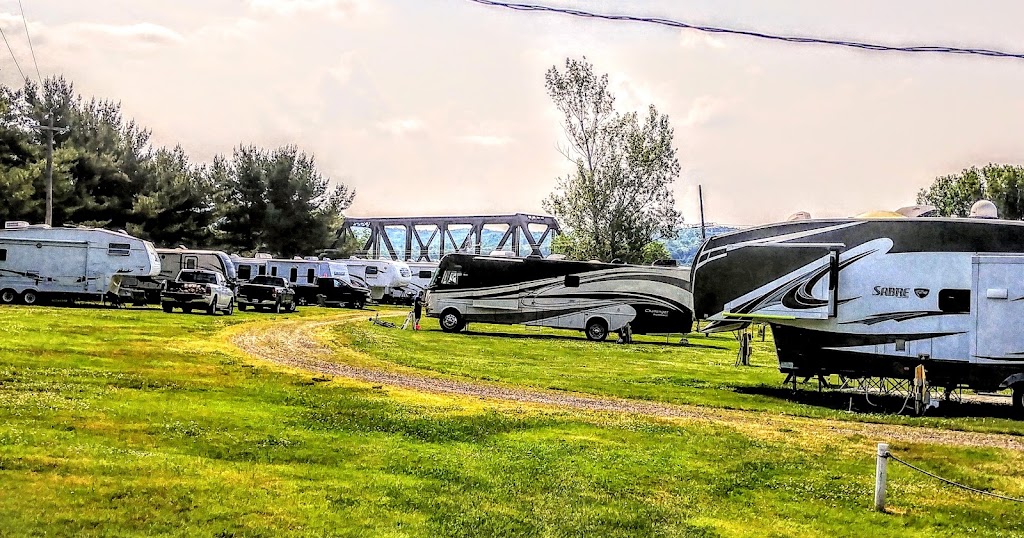 Bridgetown Family Camping | 56 Queen St, Bridgetown, NS B0S 1C0, Canada | Phone: (902) 349-6222