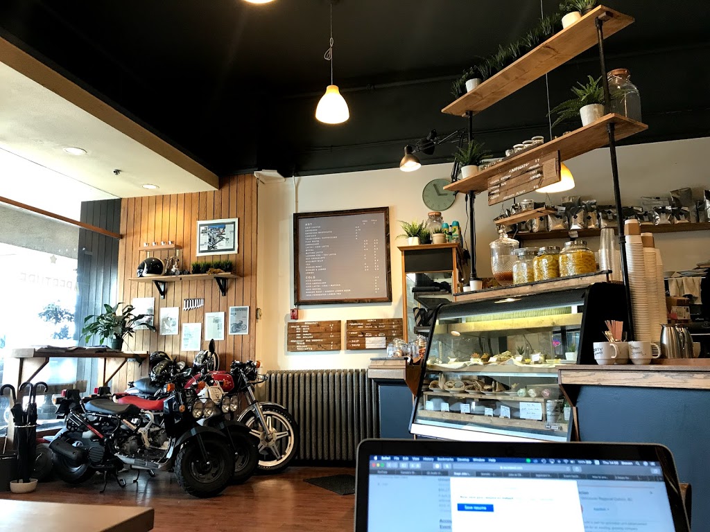 Aperture Coffee Bar | 4124 Main St, Vancouver, BC V5V 3P7, Canada | Phone: (604) 620-8056