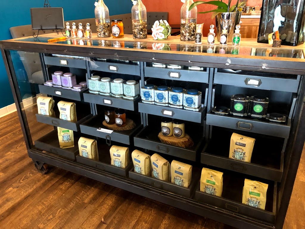 The Monarch House Cafe and Lounge | 1027 Gordon St, Guelph, ON N1G 4X1, Canada | Phone: (519) 265-7177
