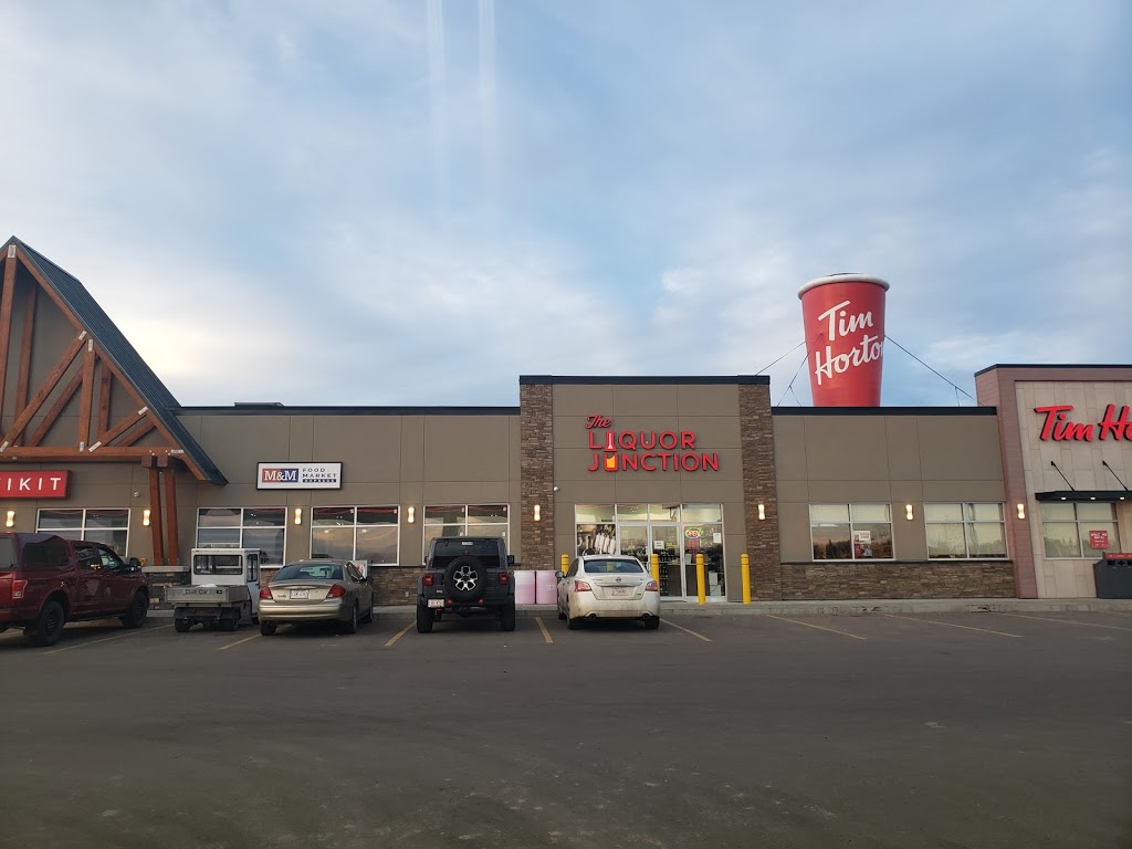 The Liquor Junction | 103 1 Junction Drive, Penhold, AB T0M 1R0, Canada | Phone: (587) 501-3102