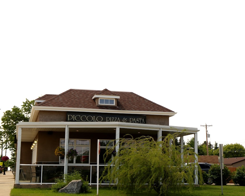 Piccolos Pizza & Pasta | 5010 Broadway Ave, Blackfalds, AB T0M 0J0, Canada | Phone: (403) 885-2885