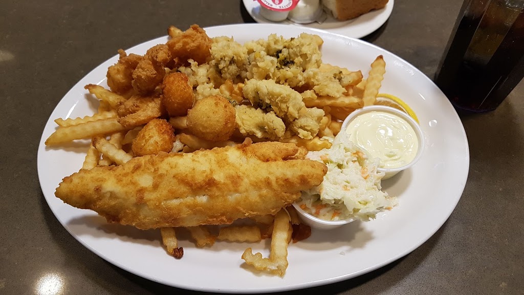 Aulac Big Stop Restaurant | 170 Aulac Rd, Aulac, NB E4L 2X2, Canada | Phone: (506) 536-1339