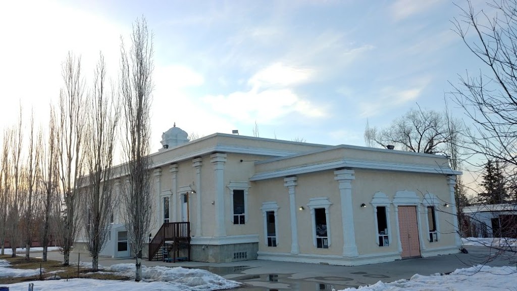 Edmonton Maha Ganapathy Temple | 128 Running Creek Rd NW, Edmonton, AB T6J 7B1, Canada | Phone: (780) 988-5161