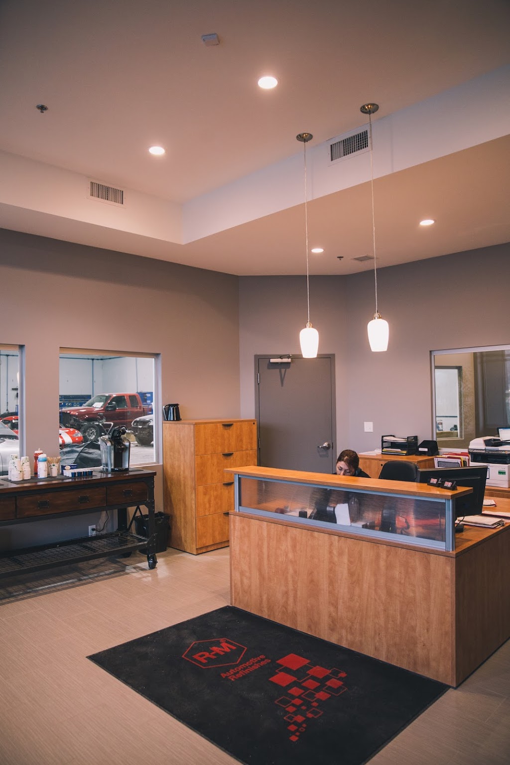 Docs Autobody | 44075 Yale Rd W, Chilliwack, BC V2R 3Z9, Canada | Phone: (604) 792-5555