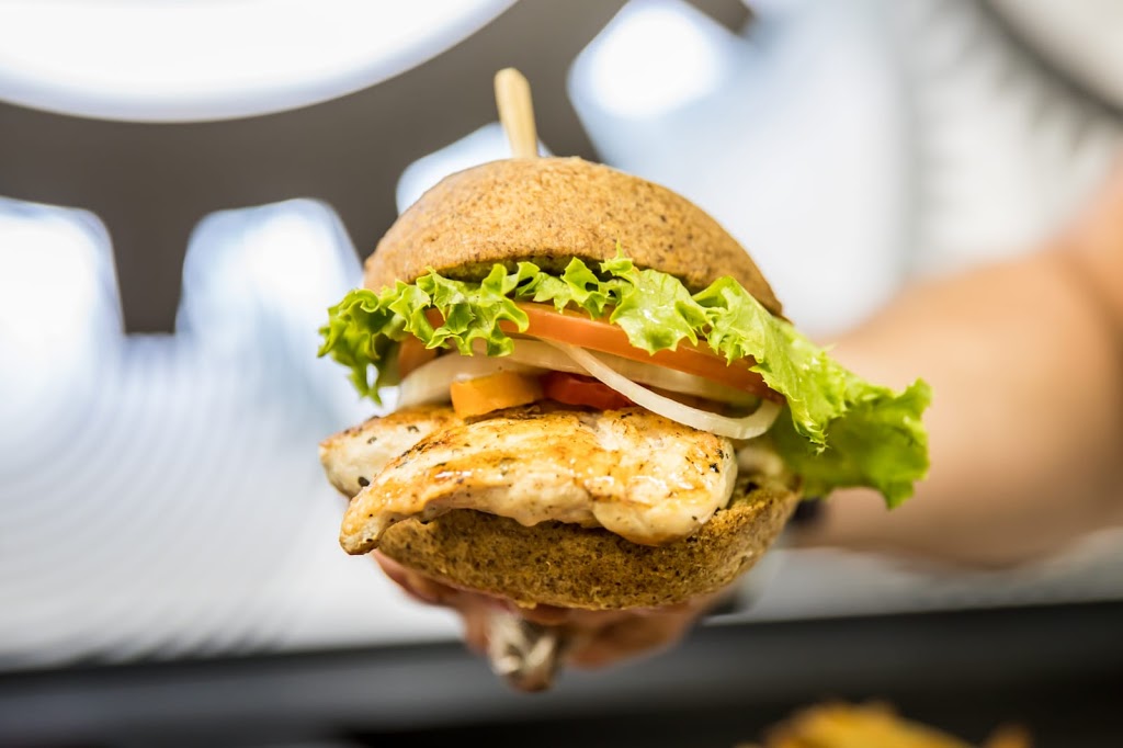Burger Factory | 2460 Neyagawa Blvd #9, Oakville, ON L6H 7P4, Canada | Phone: (289) 725-7424