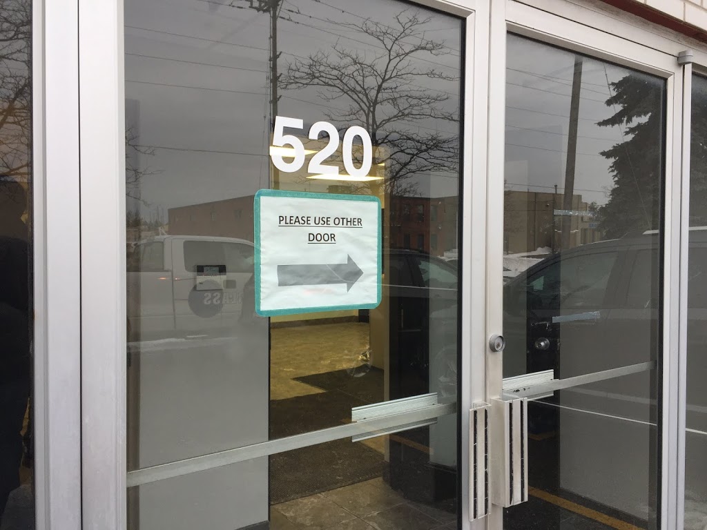 Supreme Collision Centre Bolton | Bolton, Caledon, ON L7E 5B4, Canada | Phone: (905) 951-9232