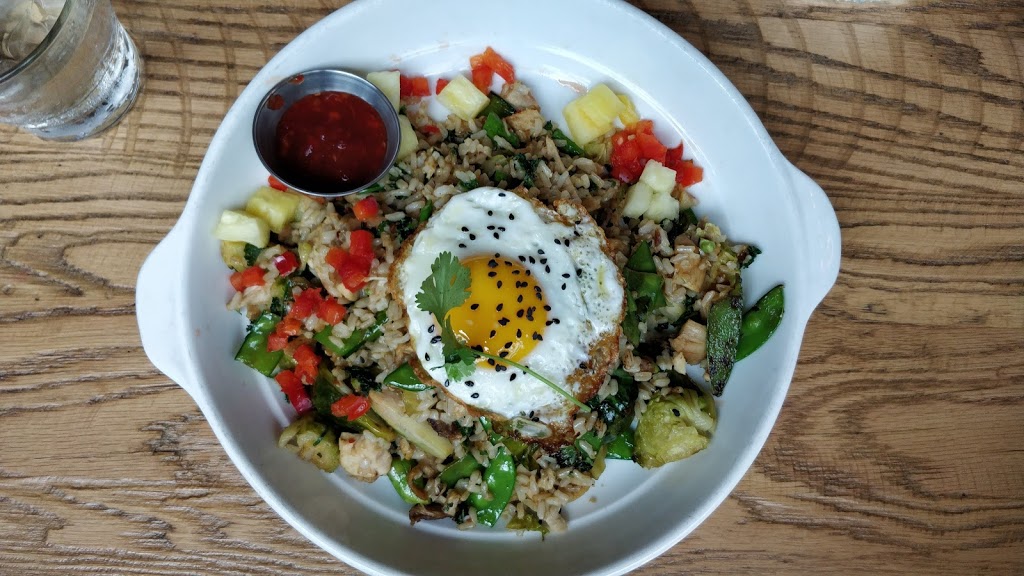 The Goodman Pub and Kitchen | 207 Queens Quay W, Toronto, ON M5J 1A7, Canada | Phone: (647) 341-2337