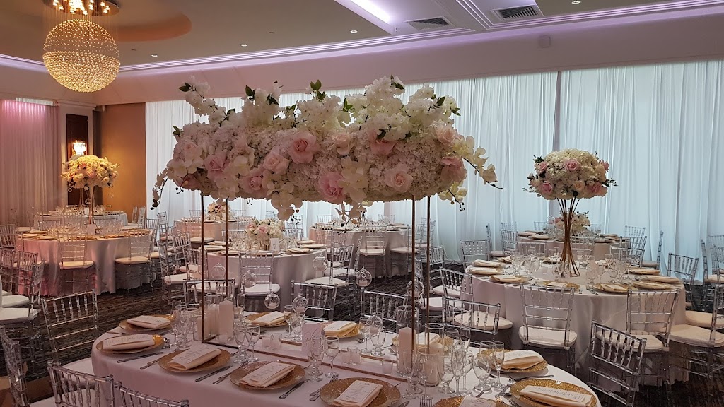 Le Crystal Salles De Réception | 5285 Boul Henri-Bourassa O, Saint-Laurent, QC H4R 1B7, Canada | Phone: (514) 337-8160