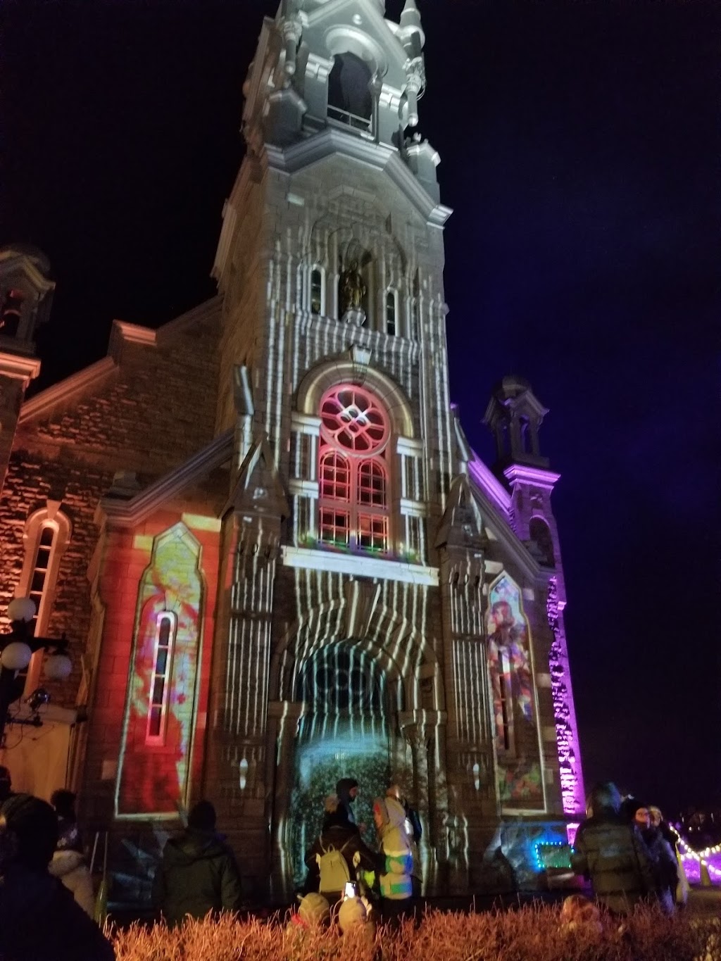 Église St-Matthieu (Paroisse Trinité-sur-Richelieu) | Rue Saint-Matthieu, Beloeil, QC J3G 4R2, Canada | Phone: (450) 446-2222