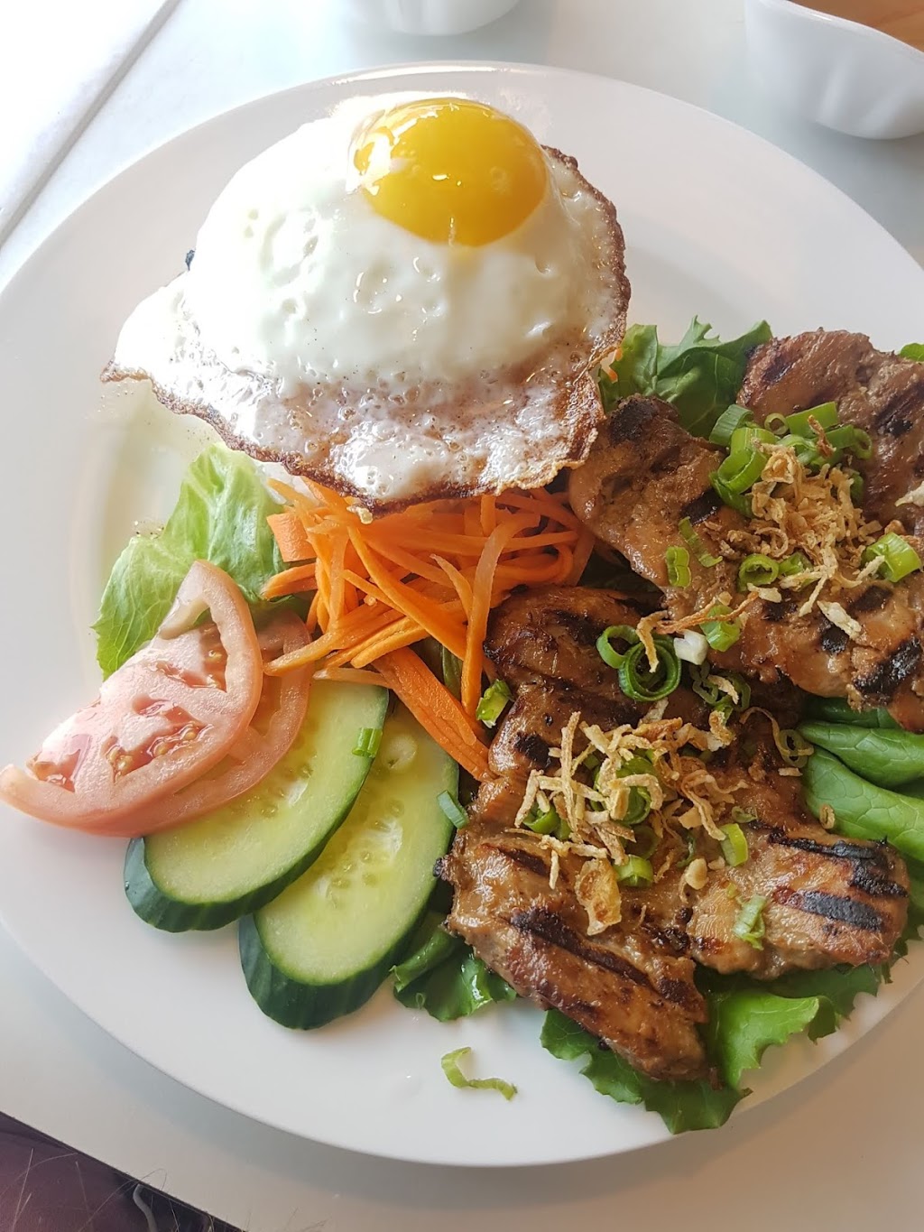 Pho Surpryz Viet & Thai Cuisine | 1540 Dundas St E #9, Whitby, ON L1N 2K7, Canada | Phone: (905) 493-8188