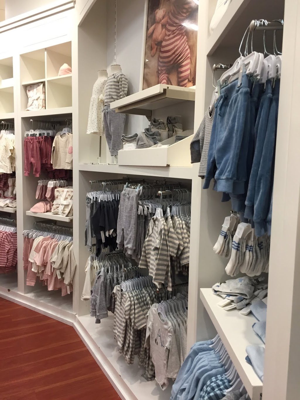 Gymboree | 10355 152 St Suite #1047, Surrey, BC V3R 7C1, Canada | Phone: (604) 245-3567