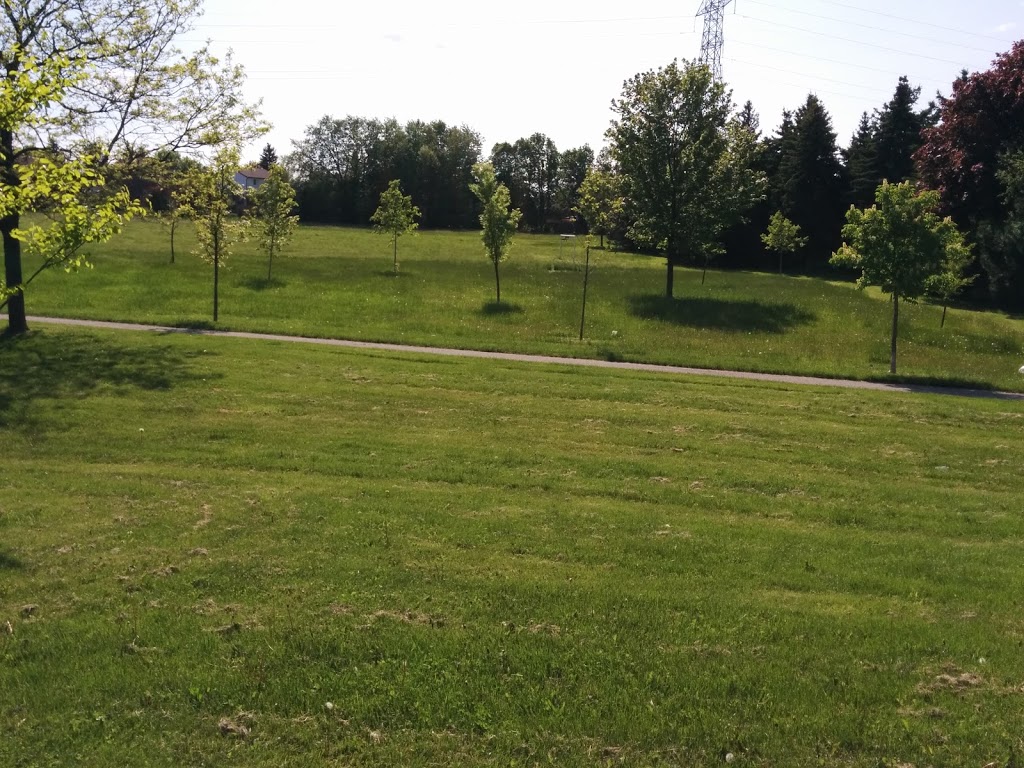 Bamburgh Park | 70 Bamburgh Cir, Scarborough, ON M1W 3R3, Canada | Phone: (416) 338-4386
