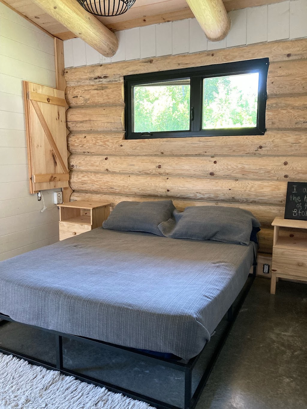 Chalet le 1458 | 1458 Chem. du Dom. Lachance, Weedon, QC J0B 3J0, Canada | Phone: (819) 349-4300