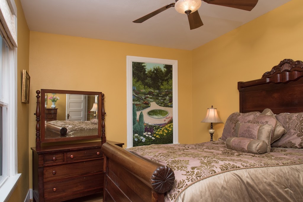 Harrison House Suites | 235 C St, Friday Harbor, WA 98250, USA | Phone: (360) 378-3587