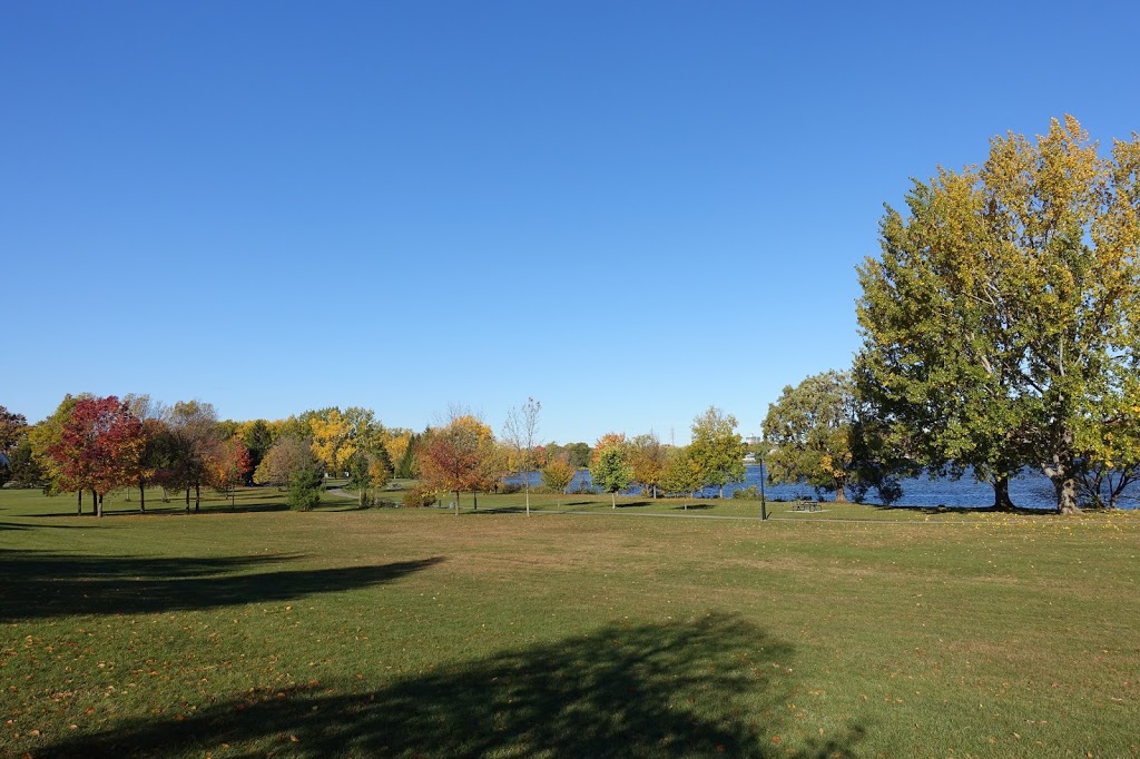 Parc de la Merci | Ahuntsic-Cartierville, Montreal, QC H3M, Canada
