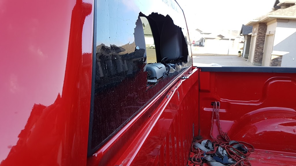 K & M Classics Autobody | 441 Centennial Dr N, Martensville, SK S0K 2T0, Canada | Phone: (306) 931-1903