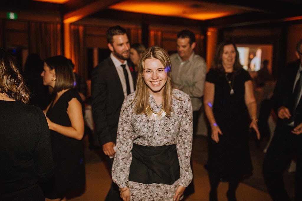 Gray Weddings & Events | 30 Avebury Ct, Middle Sackville, NS B4E 0E9, Canada | Phone: (902) 478-0086