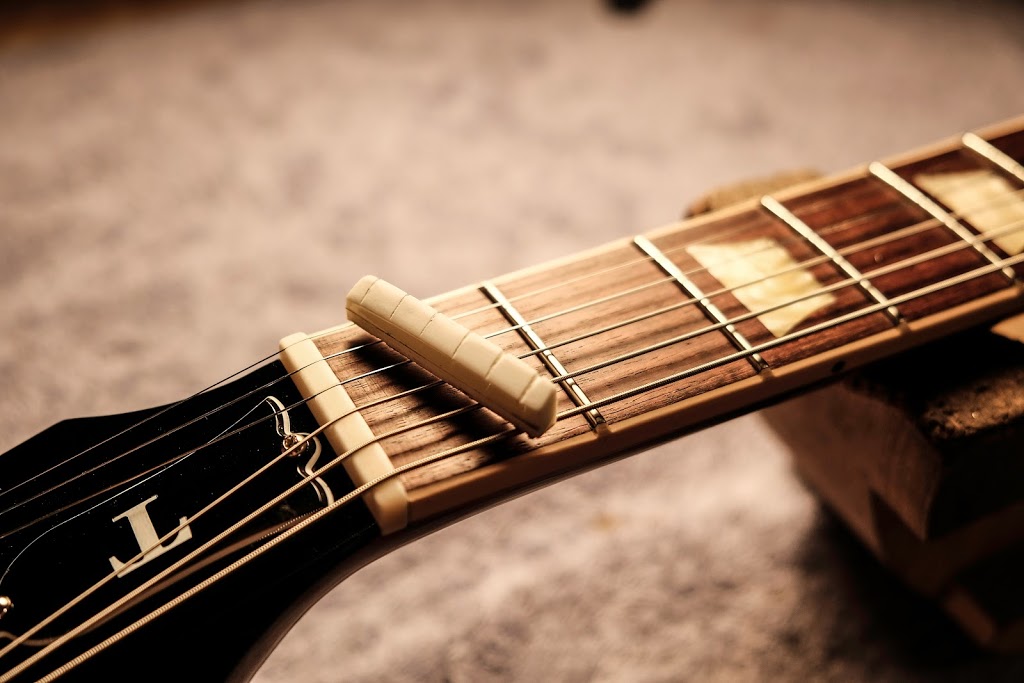 Baptiste Guillemin - Luthier | 495 Rue Boisseau, Québec, QC G1K 1T3, Canada | Phone: (581) 748-9734