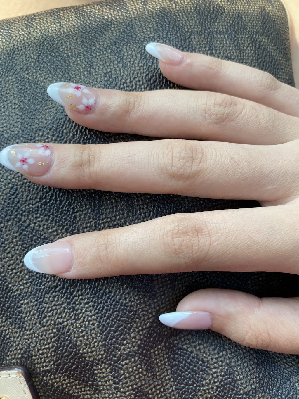 ONGLES HEAVEN NAILS | 730 Bd Décarie, Saint-Laurent, QC H4L 3L5, Canada | Phone: (514) 564-2188