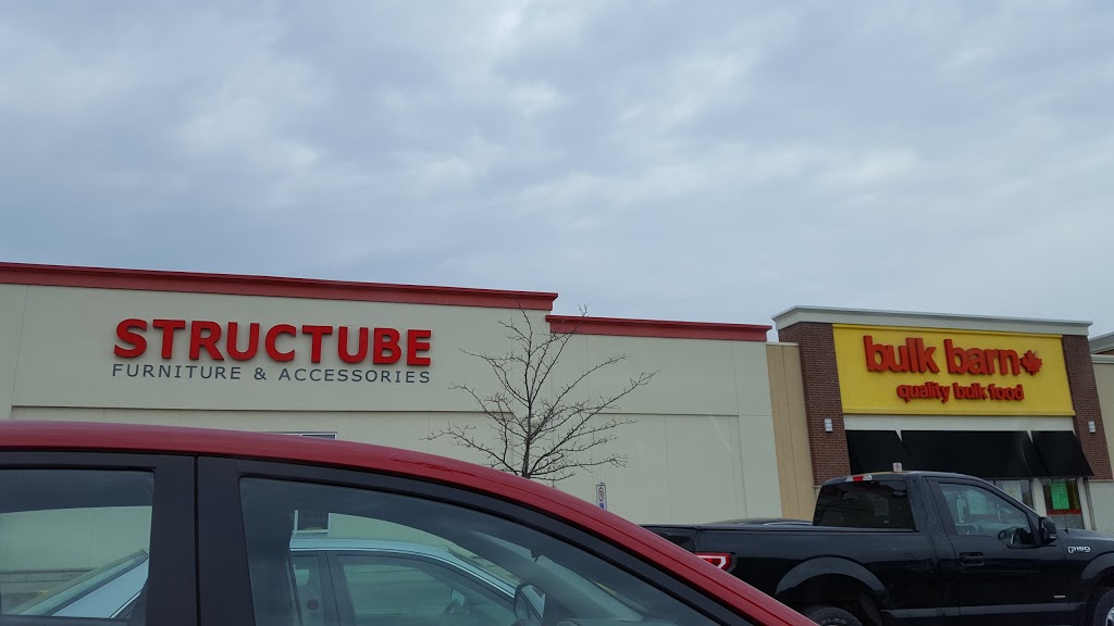 Structube | 1965 Hyde Park Rd #101, London, ON N6H 0A3, Canada | Phone: (519) 657-8651