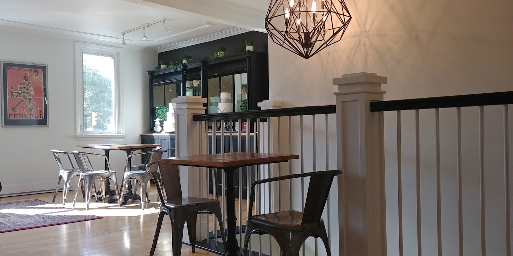 High Tea Bakery | 2103 Portage Ave, Winnipeg, MB R3J 0L2, Canada | Phone: (204) 775-0264