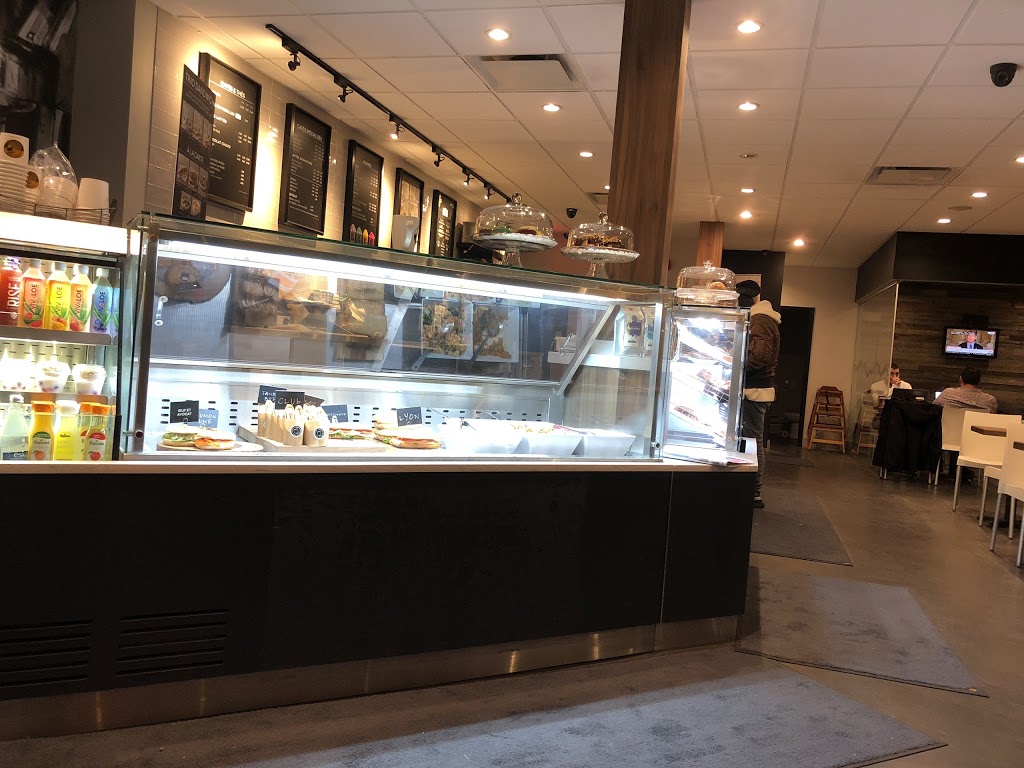 Café Dépôt | 2505 Rue des Nations Bombardier, Ville, Saint-Laurent, QC H4R 3C8, Canada | Phone: (514) 332-5355