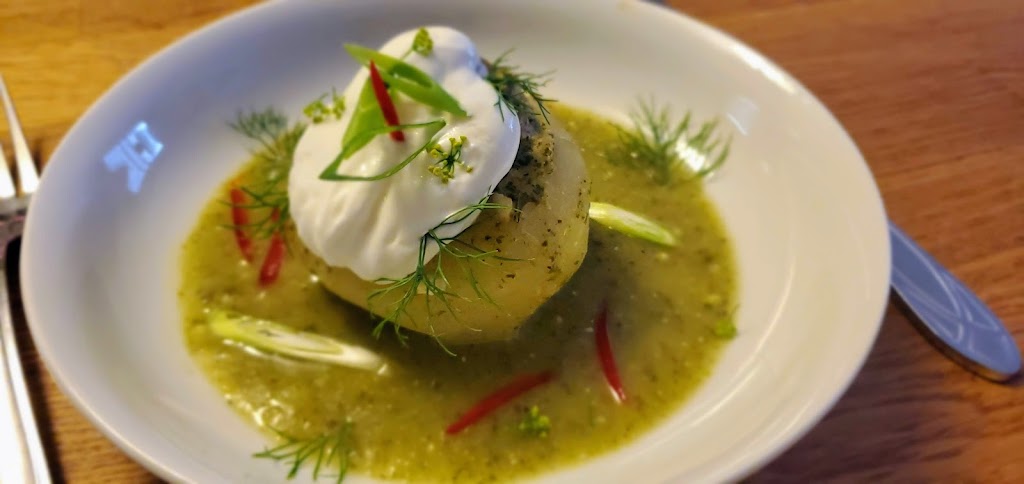 Hella Good Food | 80 Edwards St, Guelph, ON N1E 0H7, Canada | Phone: (519) 897-7757