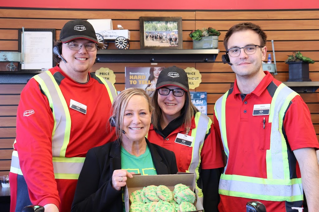 Co-op Gas Bar | 5311 48 St, Rocky Mountain House, AB T4T 1A1, Canada | Phone: (403) 845-7423