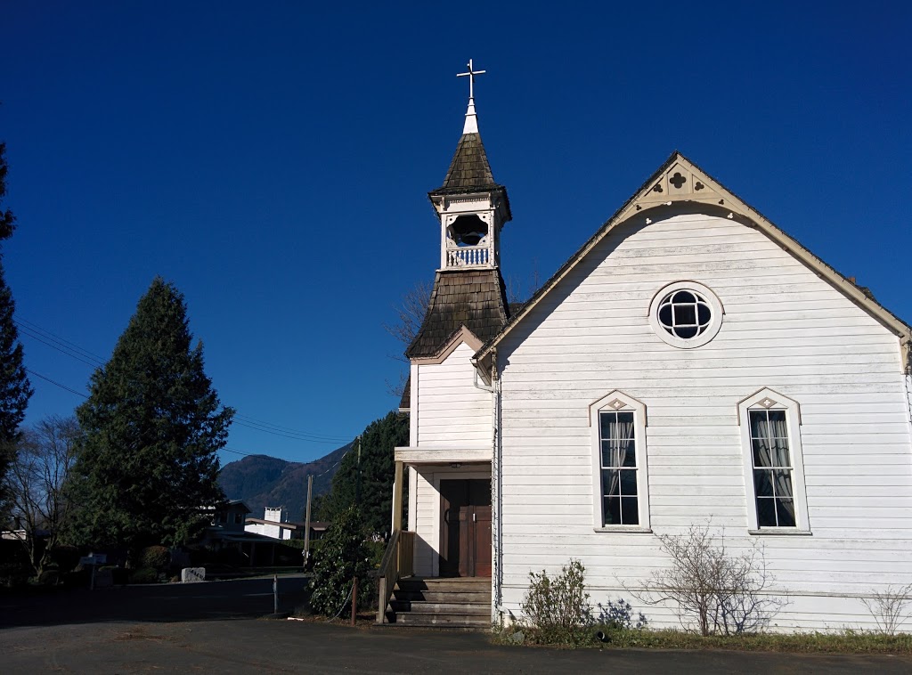 White Album Wedding Chapel | 42415 Adams Rd, Chilliwack, BC V2R 4K9, Canada | Phone: (604) 823-4613