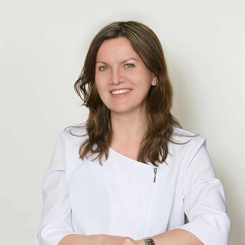 Dr. Leszczynski Dentistry | 200-1420 Burnhamthorpe Rd E, Mississauga, ON L4X 2Z9, Canada | Phone: (905) 206-0855