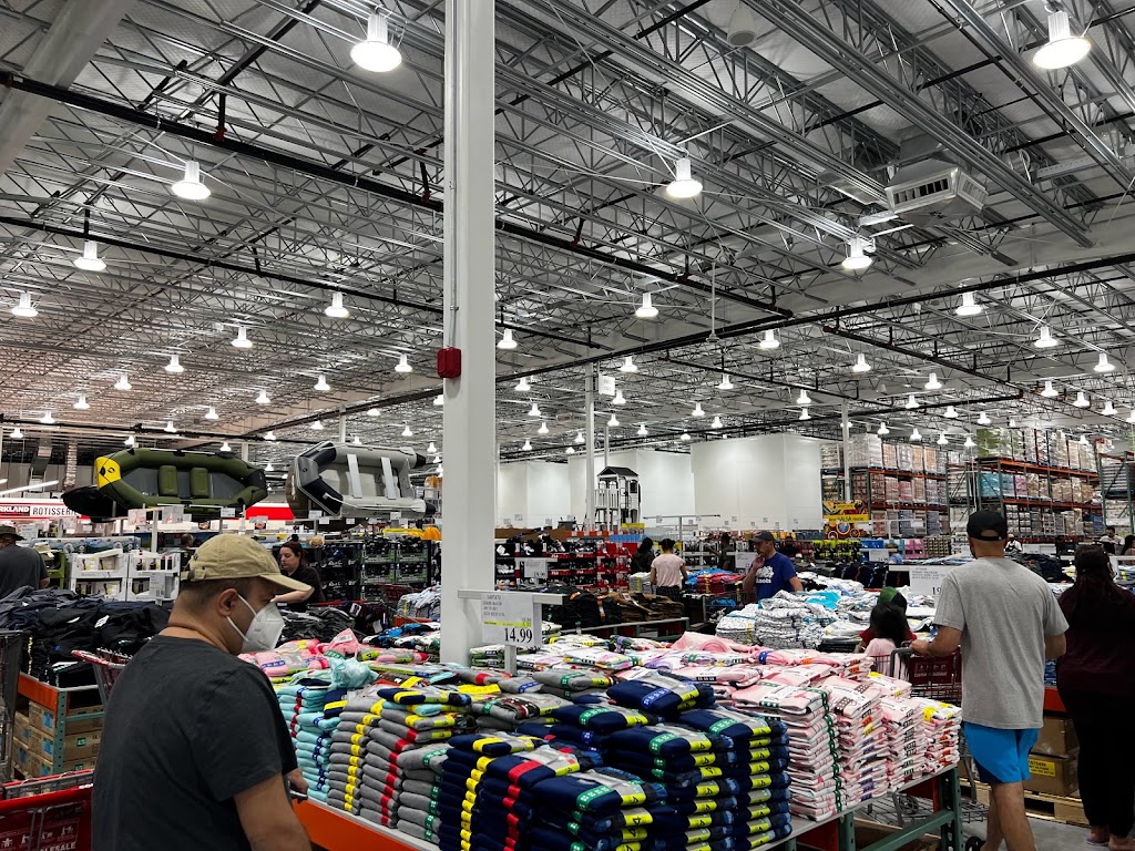 Costco Gas Station | 90 Windfields Farm Dr W, Oshawa, ON L1H 7K4, Canada | Phone: (289) 316-4489