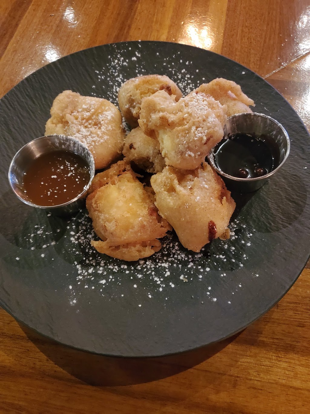 Timbers Lodge Social Grill | York Lanes, Toronto, ON M7A 2C5, Canada | Phone: (416) 736-5553