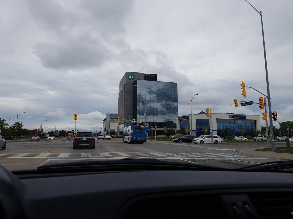 RBC Royal Bank | 4557 Hurontario St, Mississauga, ON L4Z 3M2, Canada | Phone: (905) 712-8388
