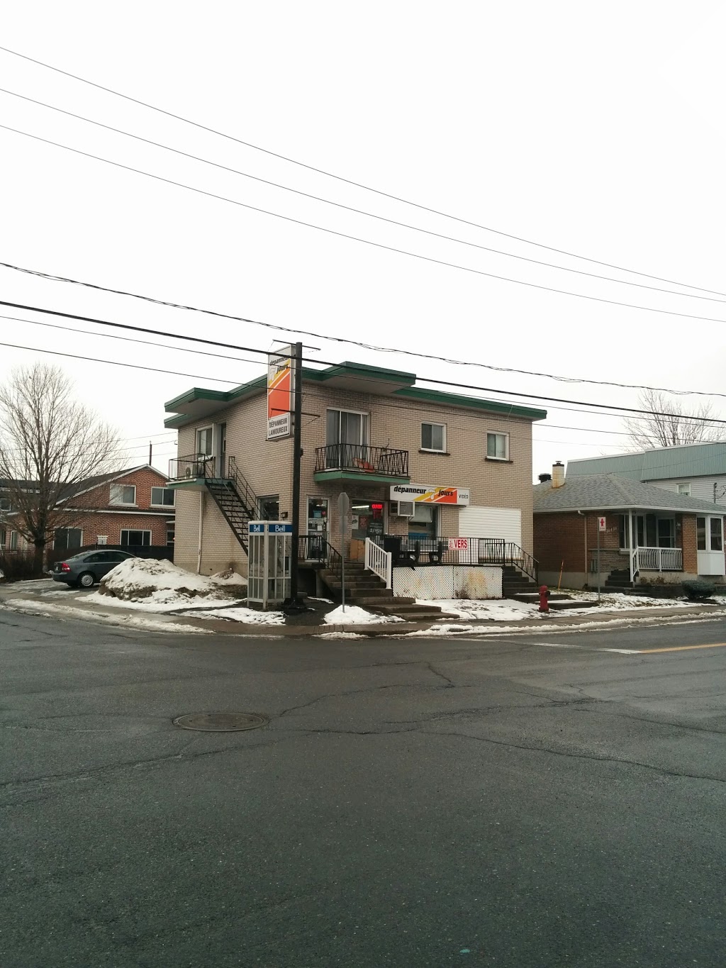 Depanneur Lamoureaux Enr | 16400, av de la Concorde S, Saint-Hyacinthe, QC J2T 3K9, Canada | Phone: (450) 774-6298