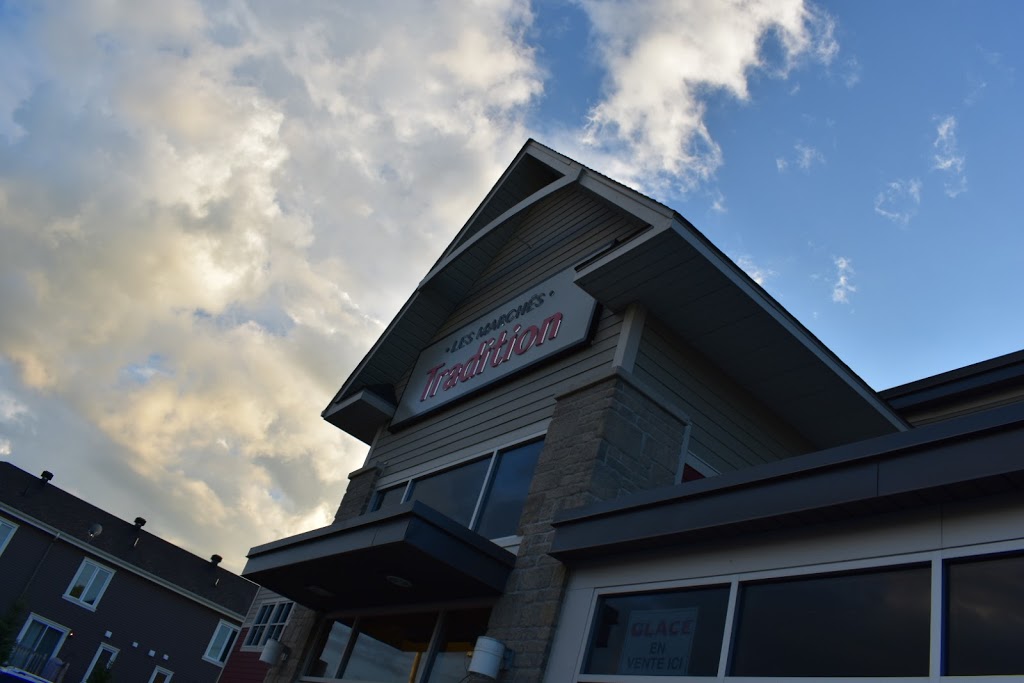 Tradition Market - Food St.Pie inc. | 131-A Rue Sainte-Cécile, Saint-Pie, QC J0H 1W0, Canada | Phone: (450) 772-2551