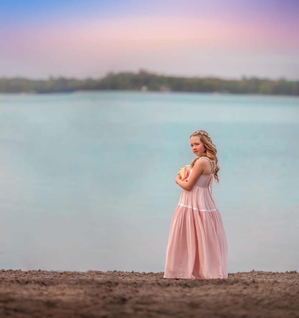 Pretty Dreams Photography | 2100 Trailwood Dr, North Gower, ON K0A 2T0, Canada | Phone: (613) 633-8618