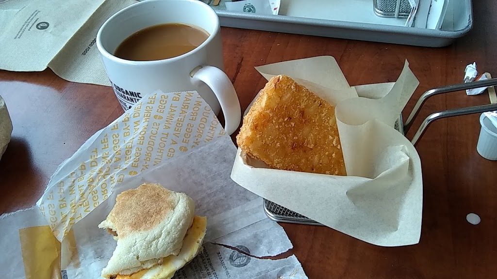 A&W Canada | 113 Shuswap Ave, Chase, BC V0E 1M0, Canada | Phone: (250) 679-8123