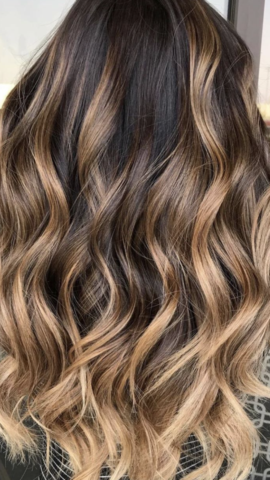 The Hair Lounge And Colour House | 666 Appleby Line, Burlington, ON L7L 5Y3, Canada | Phone: (905) 637-1823